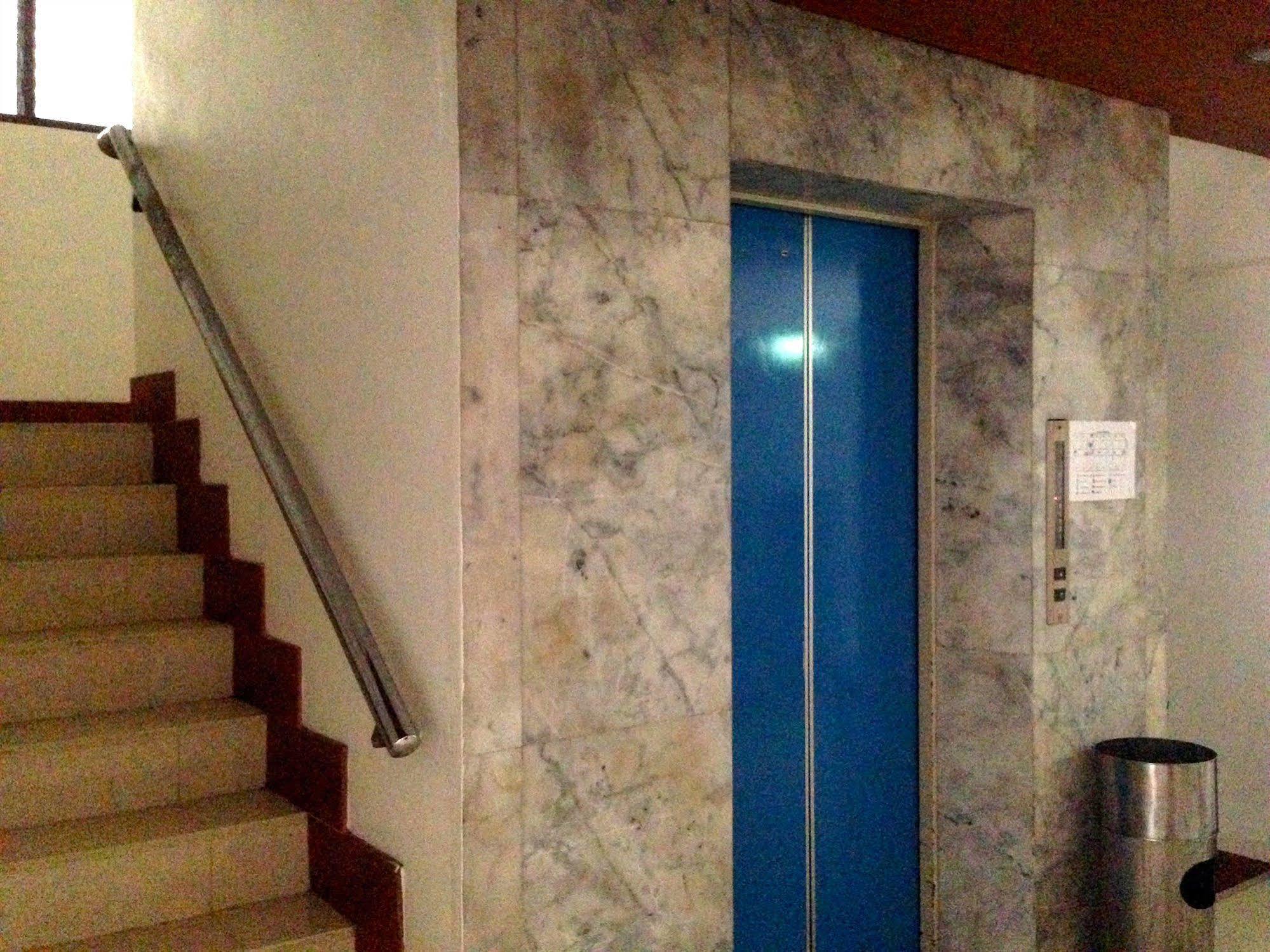 Cherry Hotel Pattaja Kültér fotó